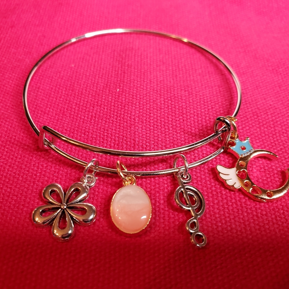 Handmade Expandable Silver Bangle w/ Letter C Charm
